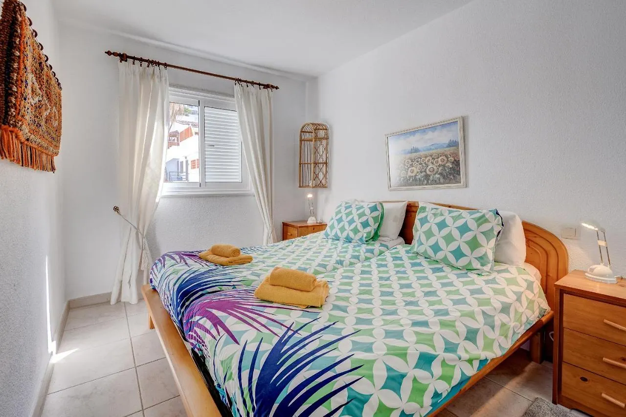 Apartment Los Gigantes Sea View By Paramount Holidays Santiago Del Teide