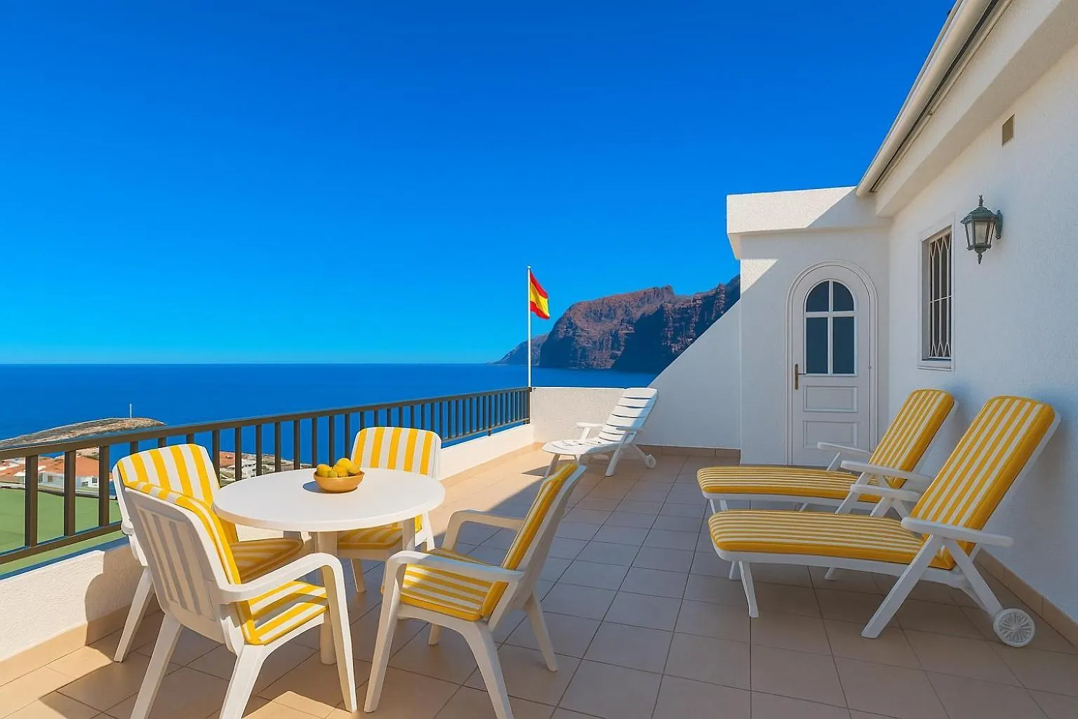 Los Gigantes Sea View By Paramount Holidays contacts